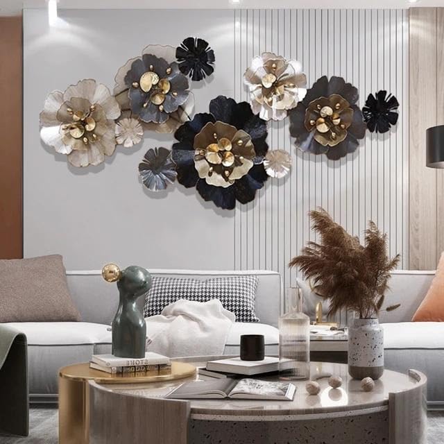 Tall Vertical Ginkgo Biloba Metal Wall Decor 3D Golden Leaf Bouquet Sculpture for Hallway and Pillars