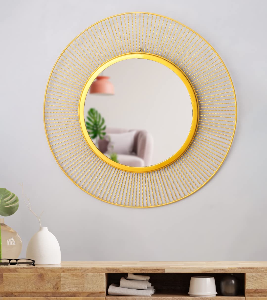 Large Golden Sunray Ribbed Wall Mirror - Contemporary Round Metal Frame Mirror with Textured Finish
