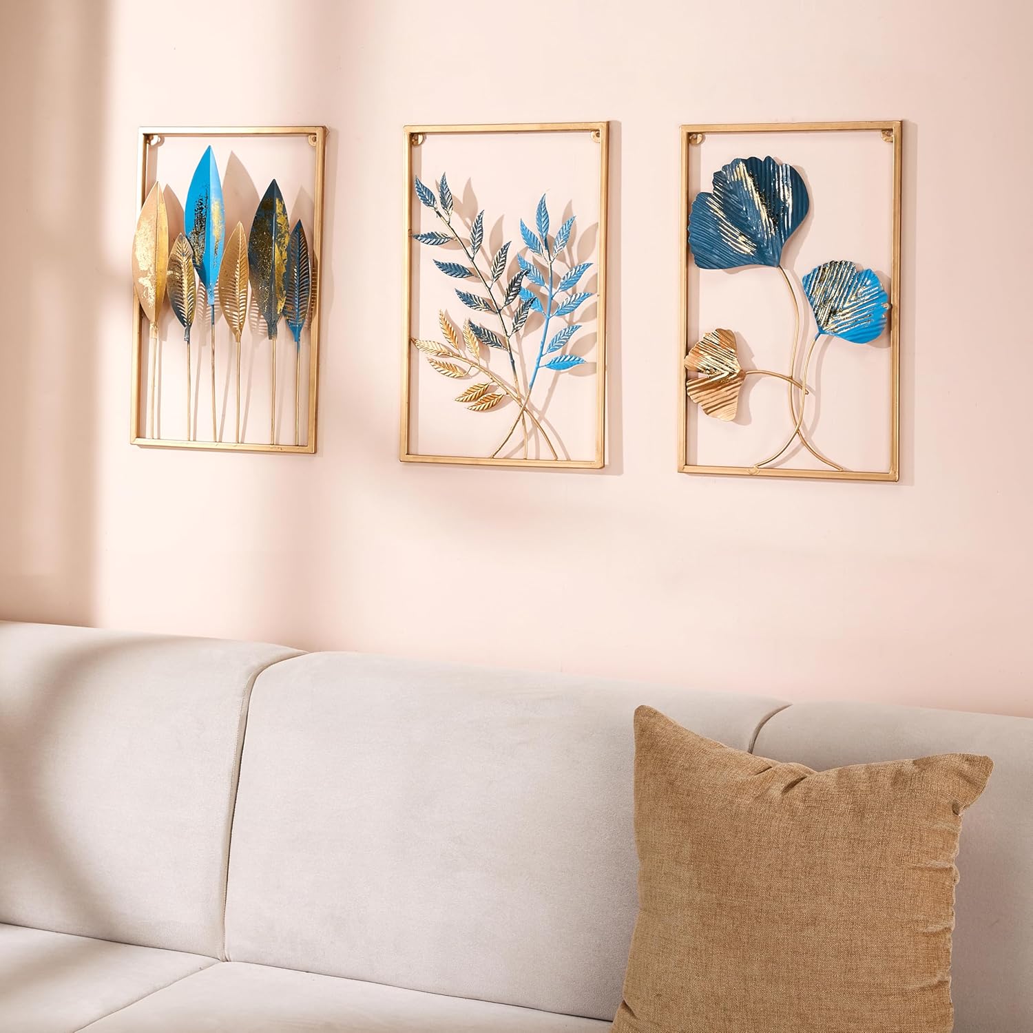 Modern Abstract Lotus Leaf Metal Wall Decor 3D Gold and White Handmade Hanging Artwork for Living Room